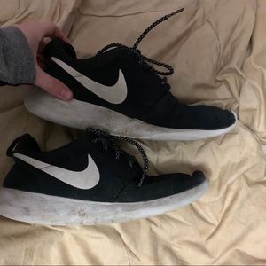Nike Roshes